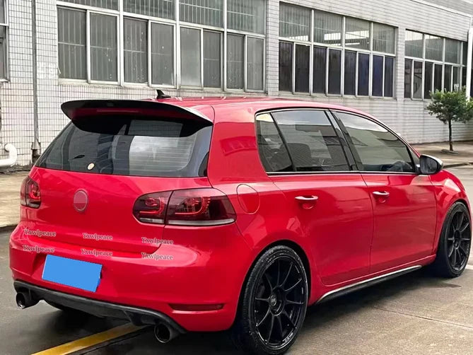 Bag spoiler til Volkswagen Golf 6 blank sort