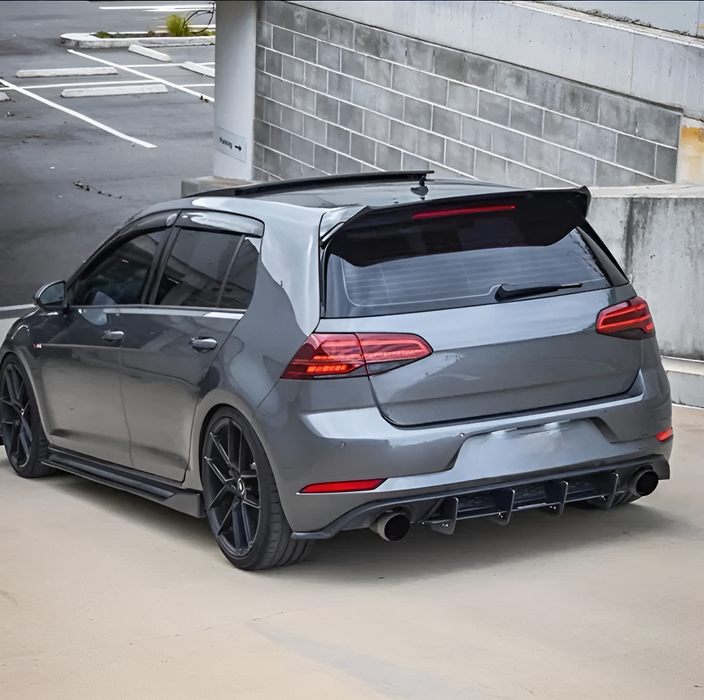 Dynamic Bag spoiler til Volkswagen Golf 7/7.5 (Standard, GTE, GTI, R) blank sort