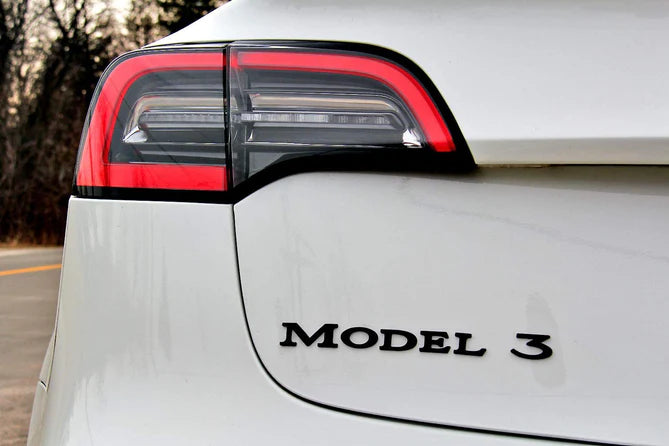 Tesla model 3 emblem