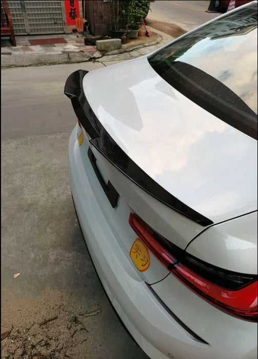 Dynamic spoiler til BMW 3-serie G20 i Blank Sort