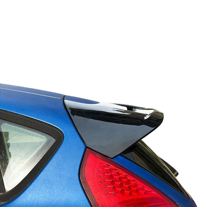 Bagspoiler til Ford Fiesta Mk7 5-dørs (2008–2012) – Med Stoplygte – Blank Sort