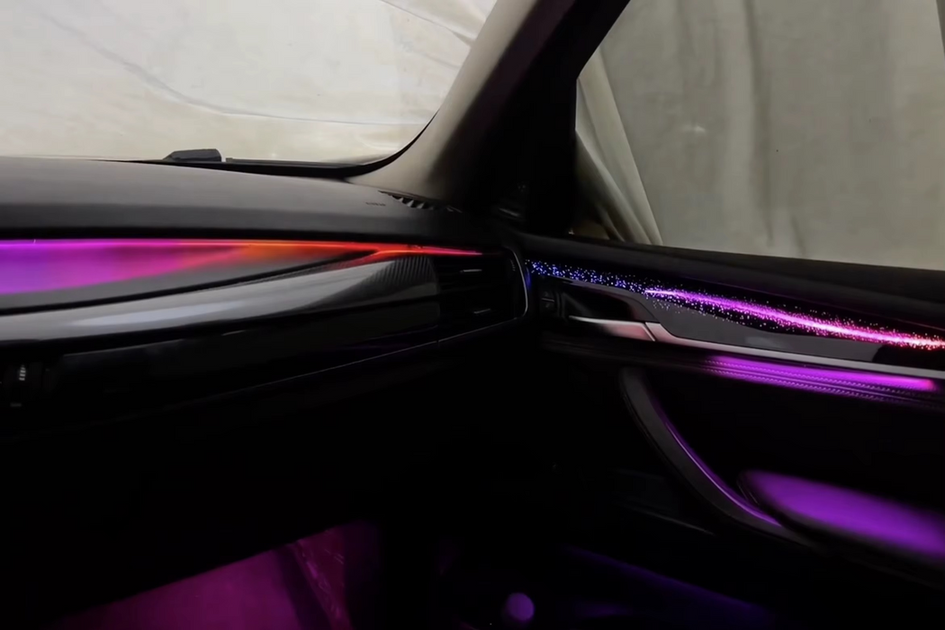 Ambient Lys Pakke colorful LED lighting strips BMW X5 F15 2014-2018 interior dashboard installed