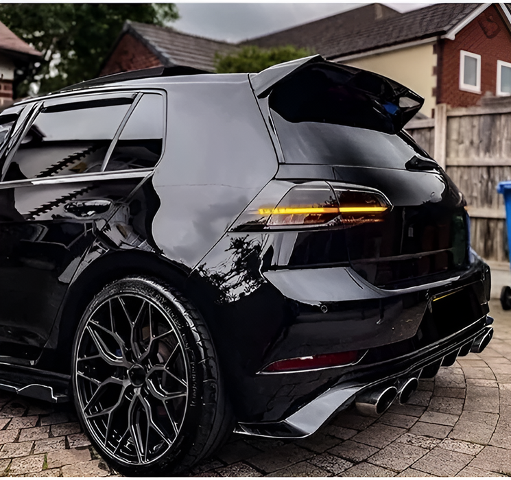 Dynamic Bag spoiler til Volkswagen Golf 7/7.5 (Standard, GTE, GTI, R) blank sort